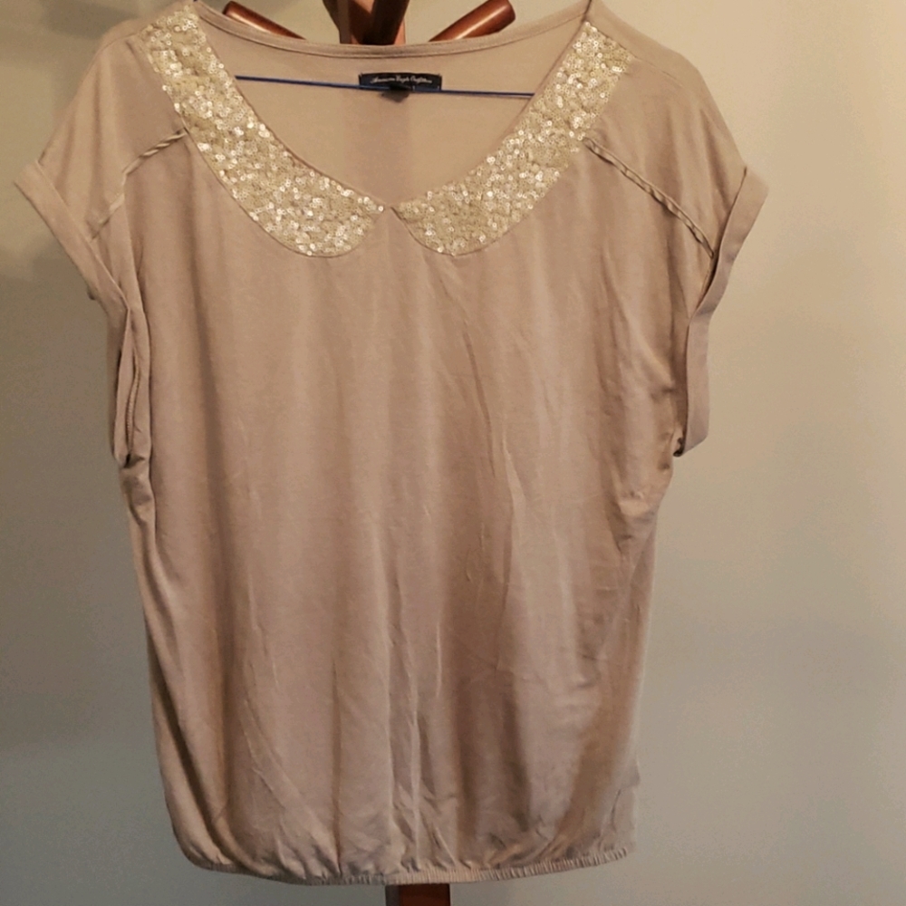 American Eagle top